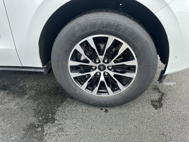 Used 2025 Ford Expedition Max Platinum AWD/4WD image 20