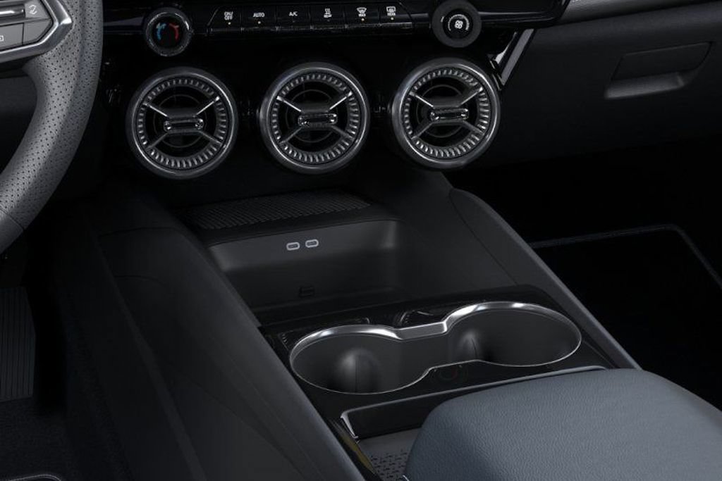 New 2026 Chevrolet Blazer EV LT w/ Midnight/Sport Edition FWD image 27