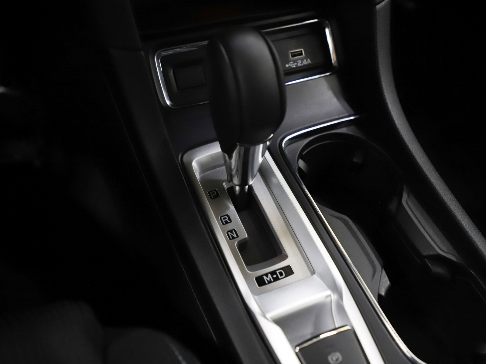 Used 2024 Subaru Ascent Premium w/ Convenience Package image 25