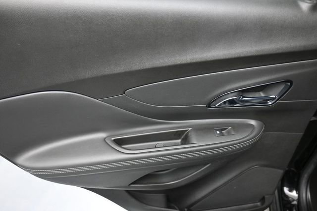 Used 2020 Buick Encore Preferred FWD image 19