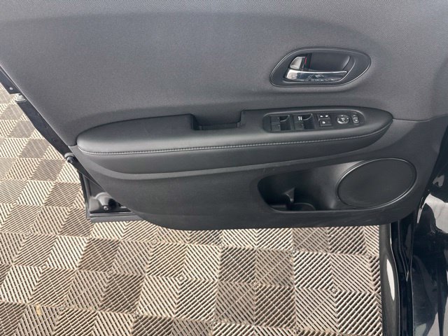 Used 2021 Honda HR-V Sport image 31