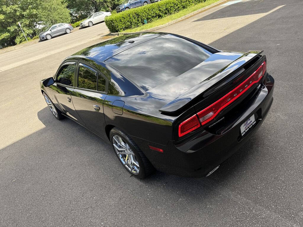 Used 2013 Dodge Charger R/T w/ Wheels & Tunes Group RWD image 7