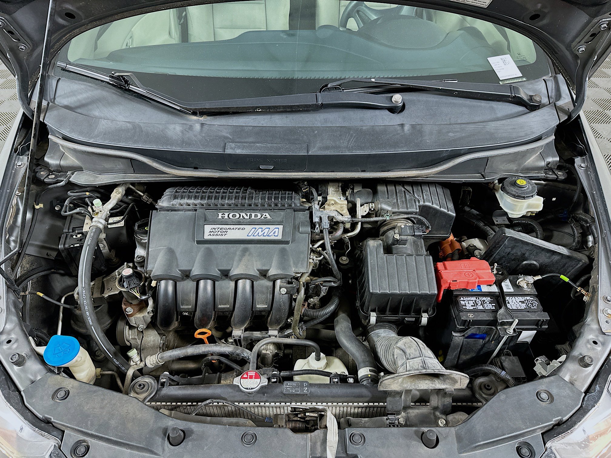 Used 2010 Honda Insight LX image 28