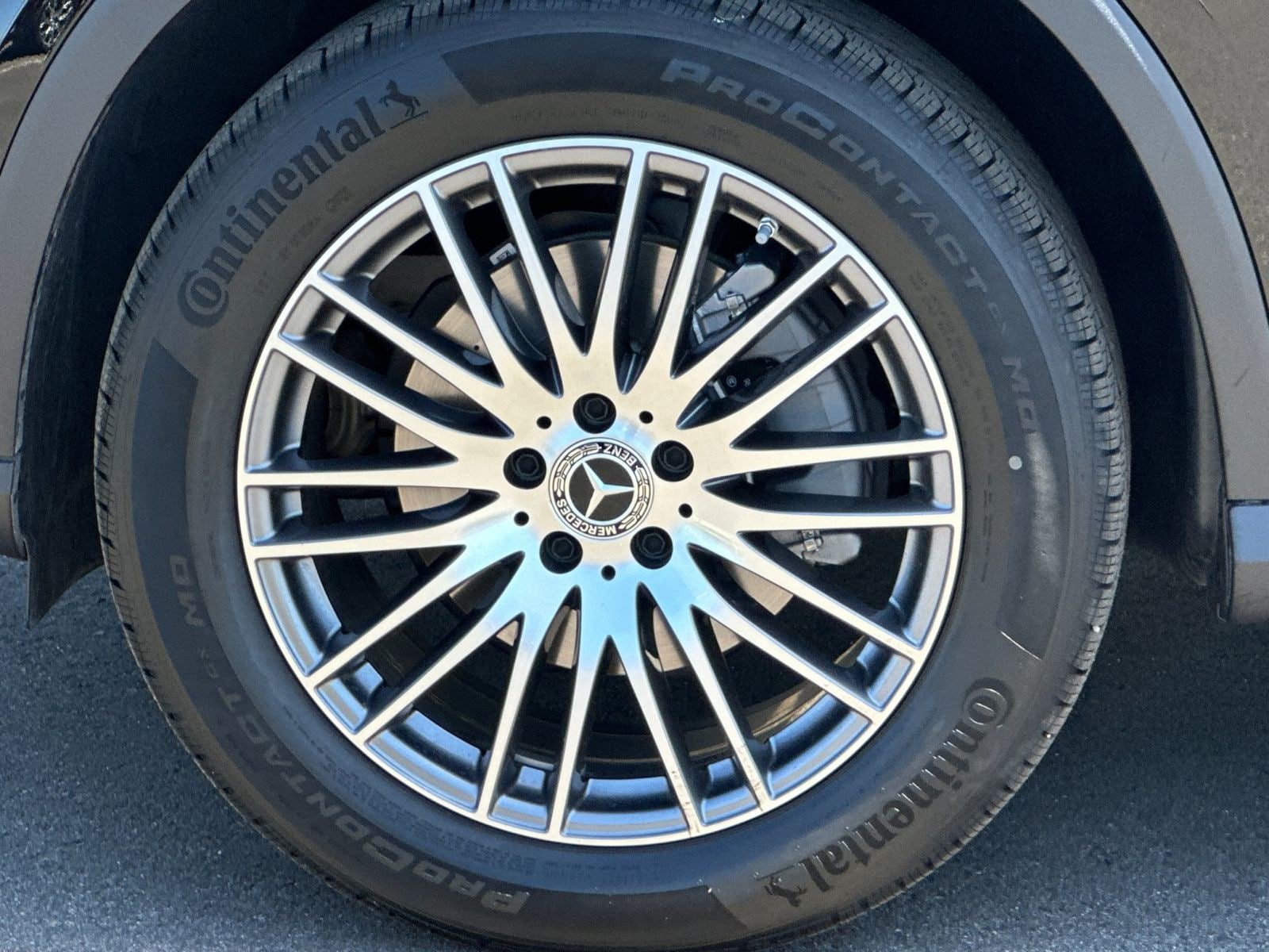 Certified 2026 Mercedes-Benz GLC 300 4MATIC image 32