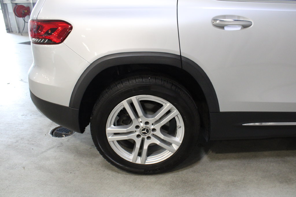 Used 2021 Mercedes-Benz GLB 250 image 28