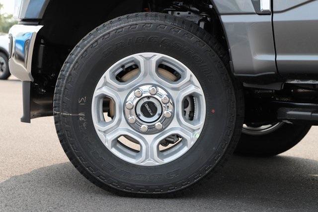 New 2026 Ford F250 XLT image 2