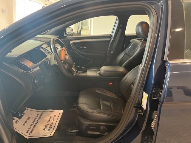 Used 2017 Ford Taurus SEL w/ Equipment Group 201A image 9