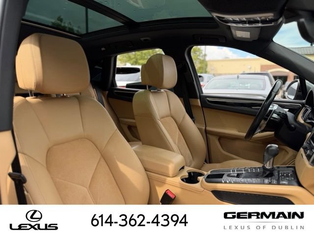 Used 2018 Porsche Macan AWD/4WD image 19