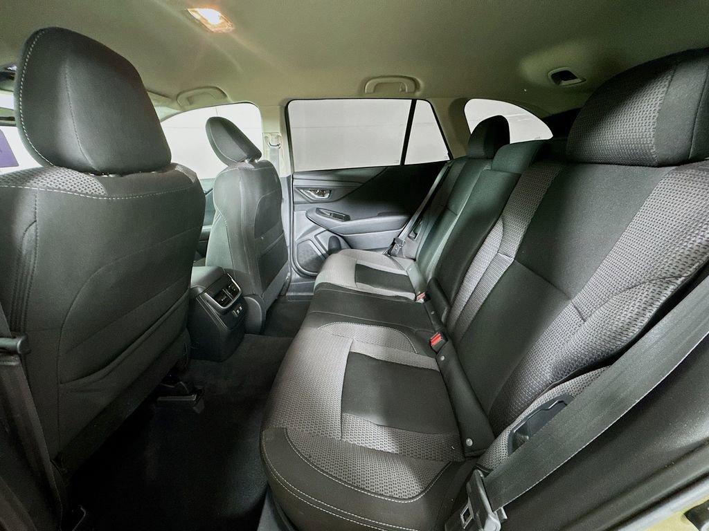 Used 2022 Subaru Outback Premium image 27