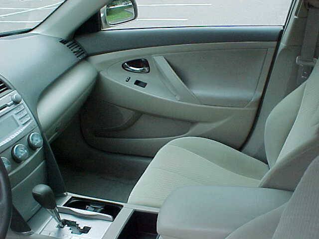 Used 2007 Toyota Camry LE FWD image 15