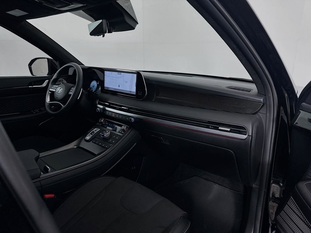 Used 2025 Hyundai Palisade Calligraphy AWD/4WD image 32