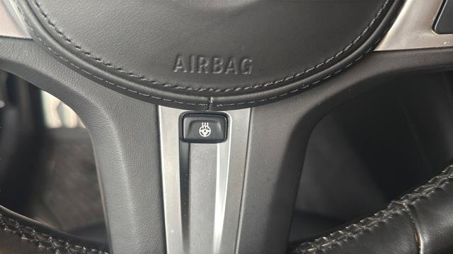 Used 2022 BMW 430i xDrive Coupe w/ M Sport Package AWD/4WD image 24
