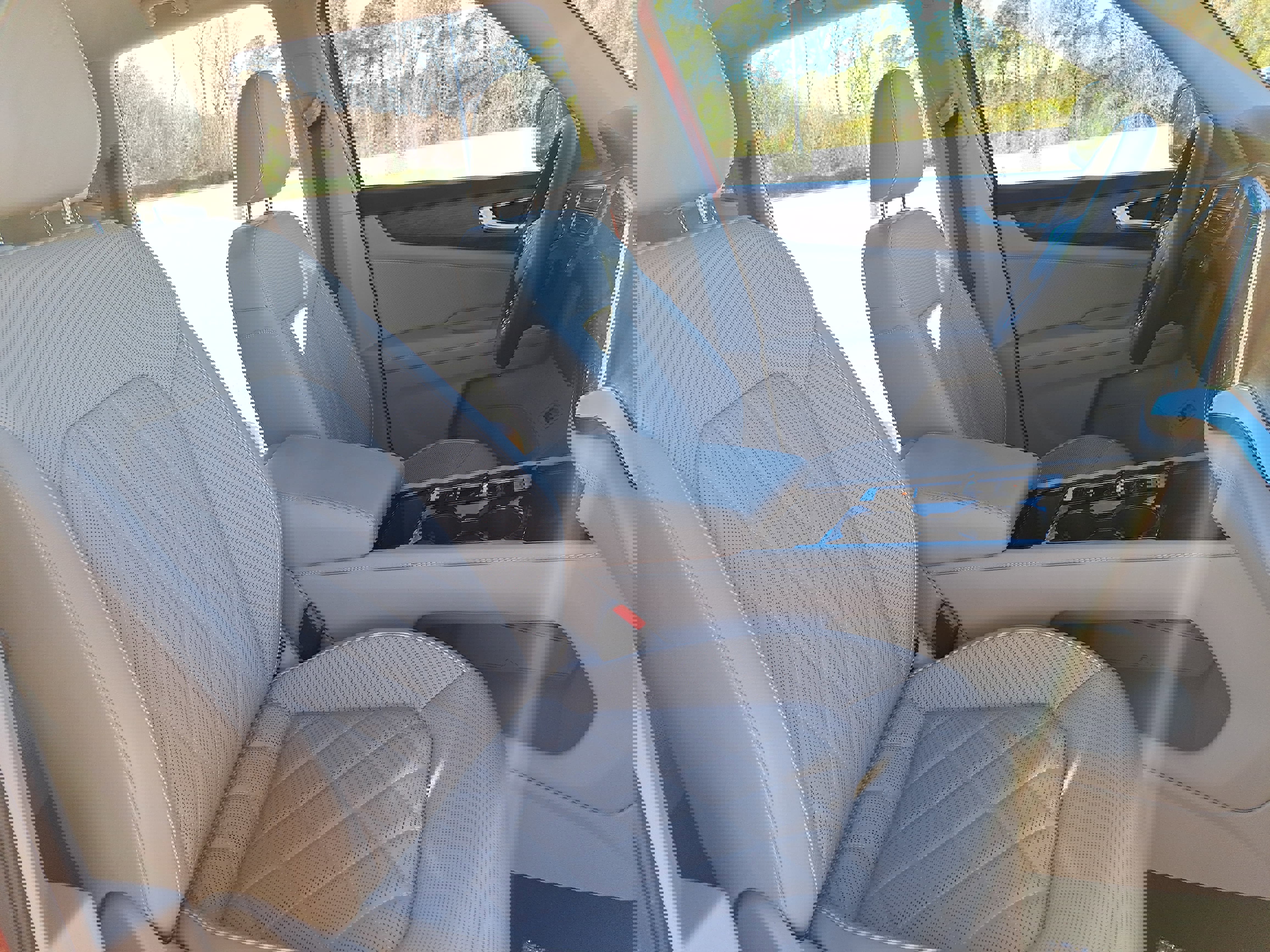 Certified 2024 Volkswagen Atlas SEL Premium R-Line image 10