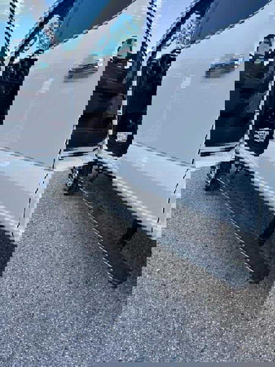 New 2025 Ford F350 Lariat w/ Lariat Ultimate Package image 8