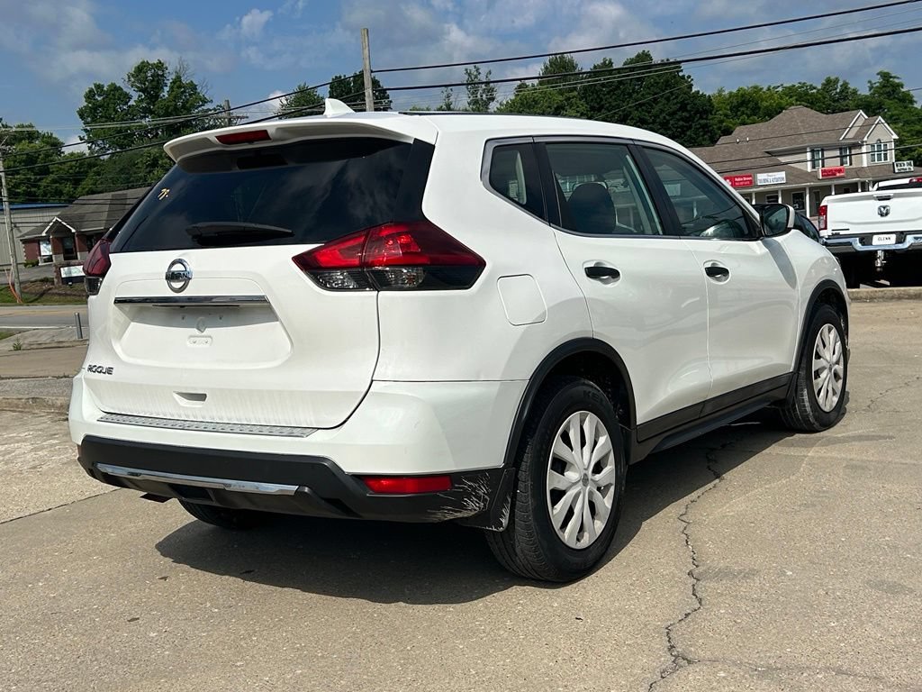 Used 2018 Nissan Rogue S FWD image 6