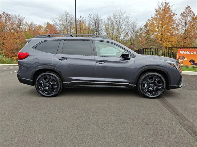 Used 2025 Subaru Ascent Bronze Edition w/ Popular Package #2 image 8