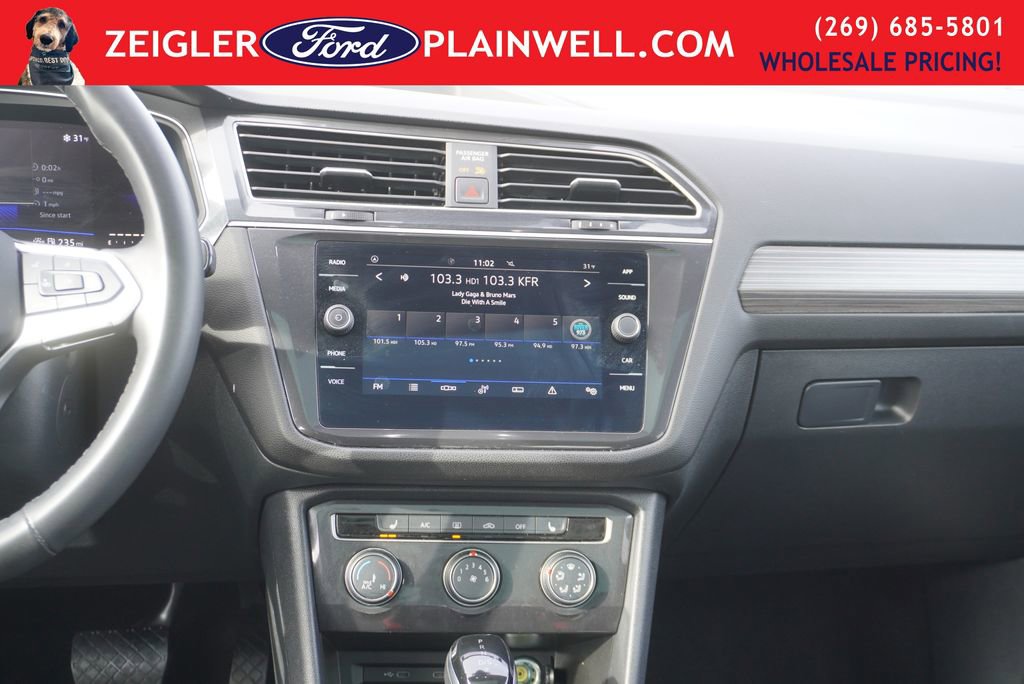 Used 2024 Volkswagen Tiguan Wolfsburg Edition image 18