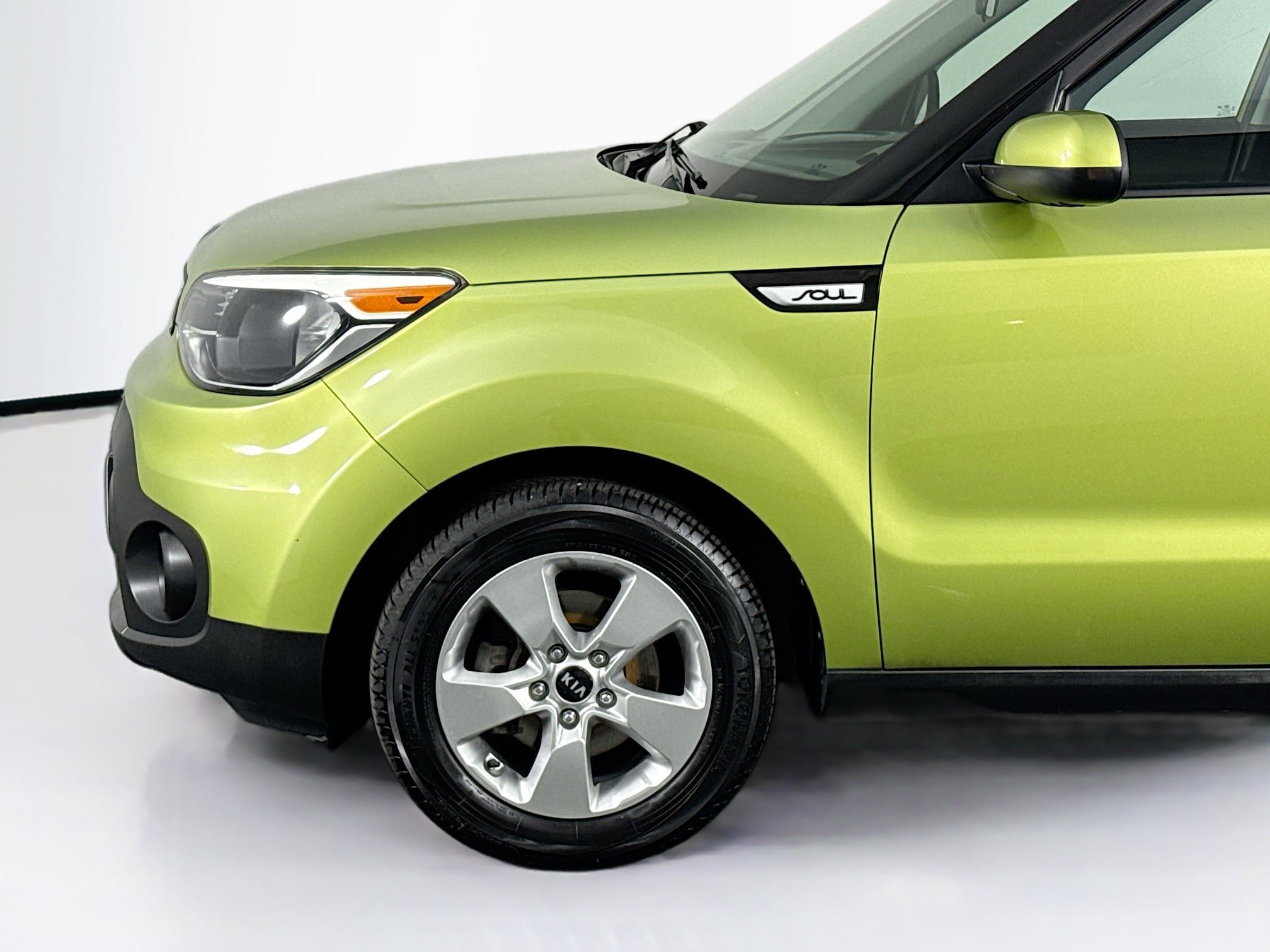 Used 2018 Kia Soul FWD image 36