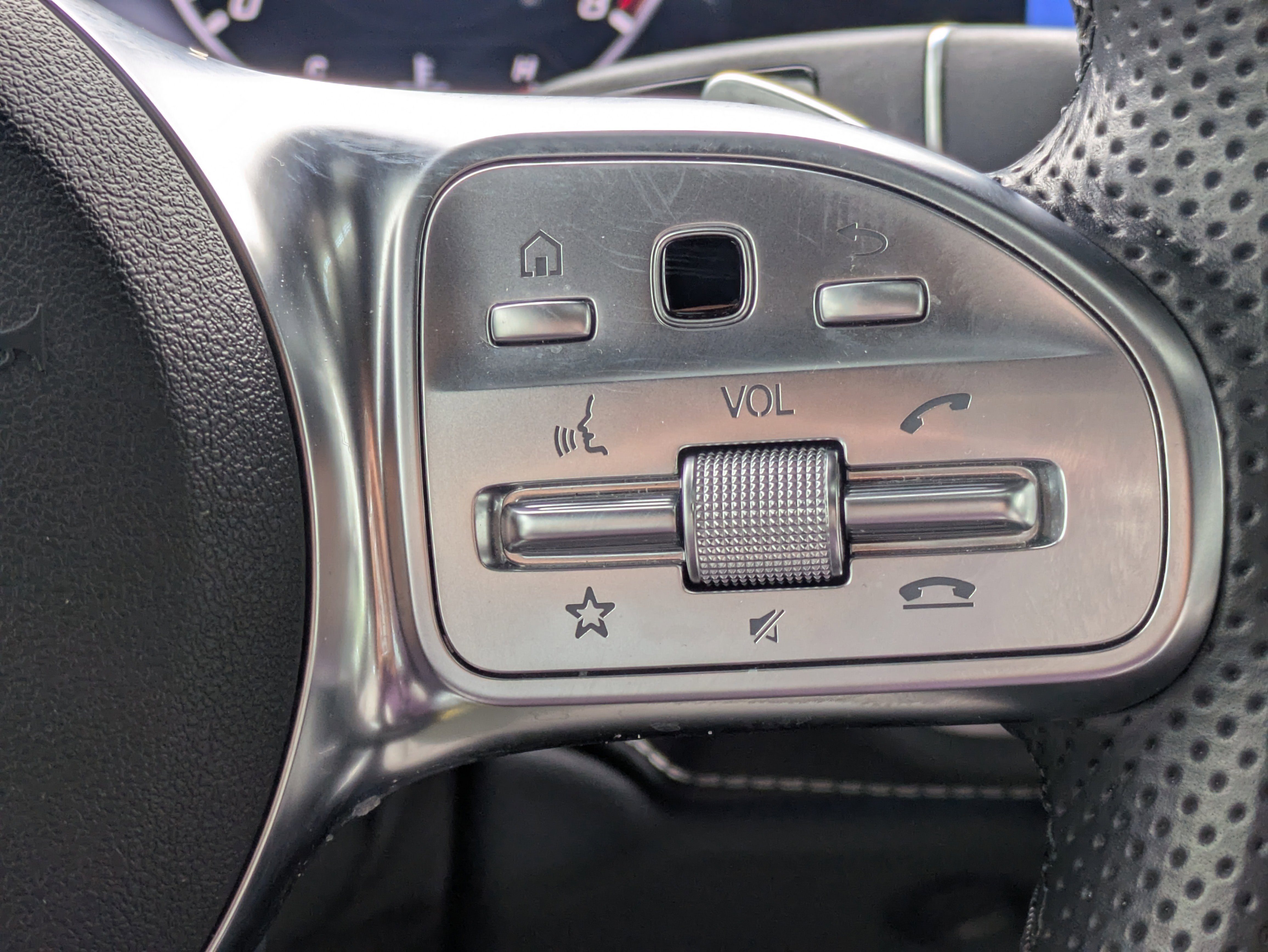 Certified 2023 Mercedes-Benz G 550 w/ G Manufaktur Interior Package image 27