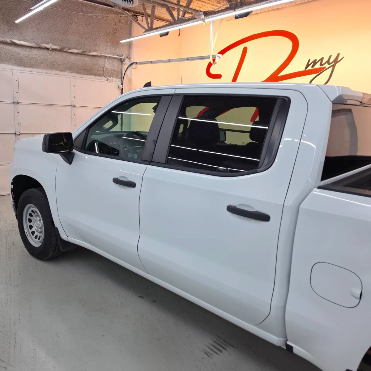 Used 2021 Chevrolet Silverado 1500 W/T w/ WT Value Package AWD/4WD image 8