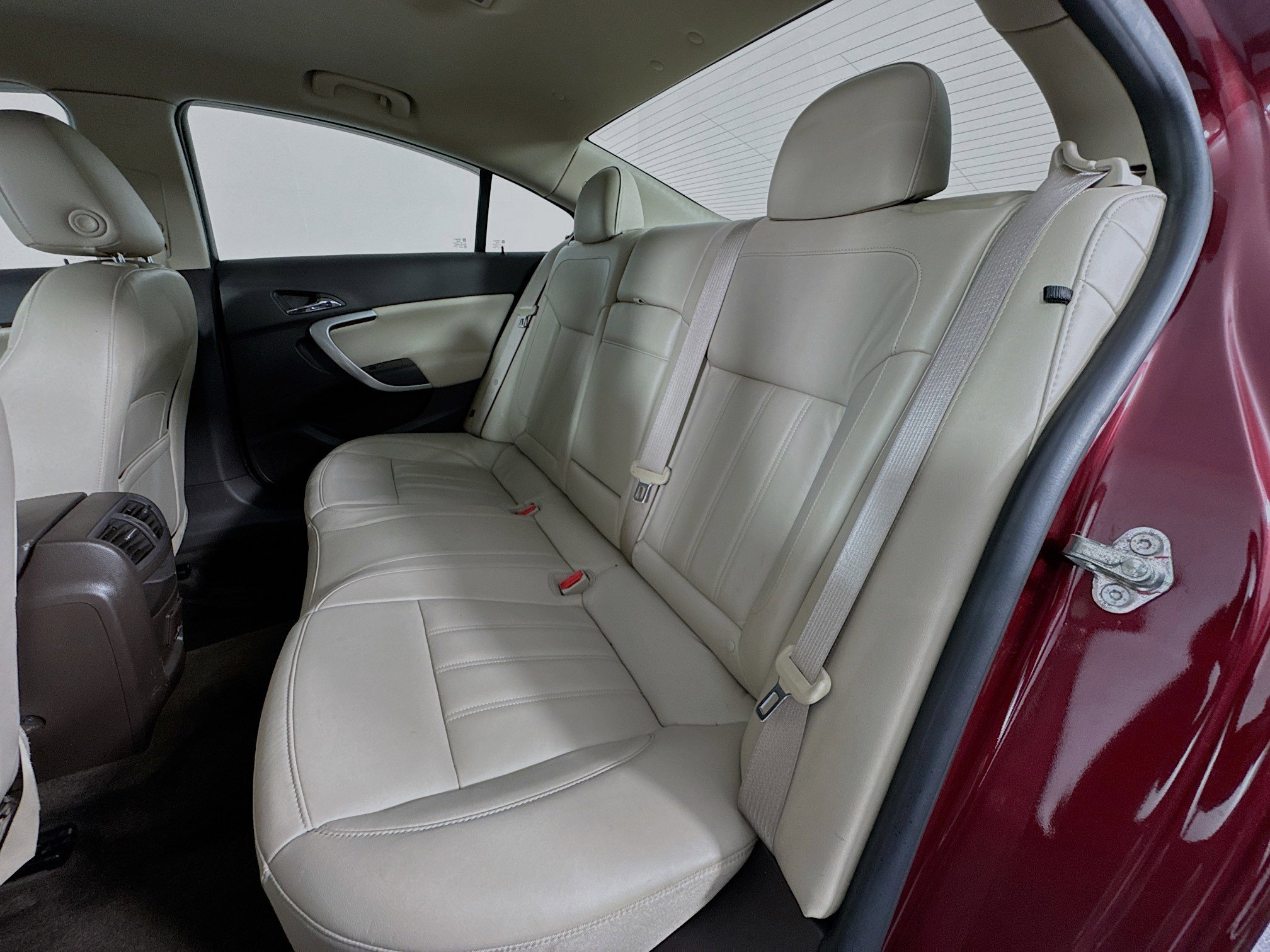 Used 2016 Buick Regal Premium w/ Driver Confidence Package #1 FWD image 25
