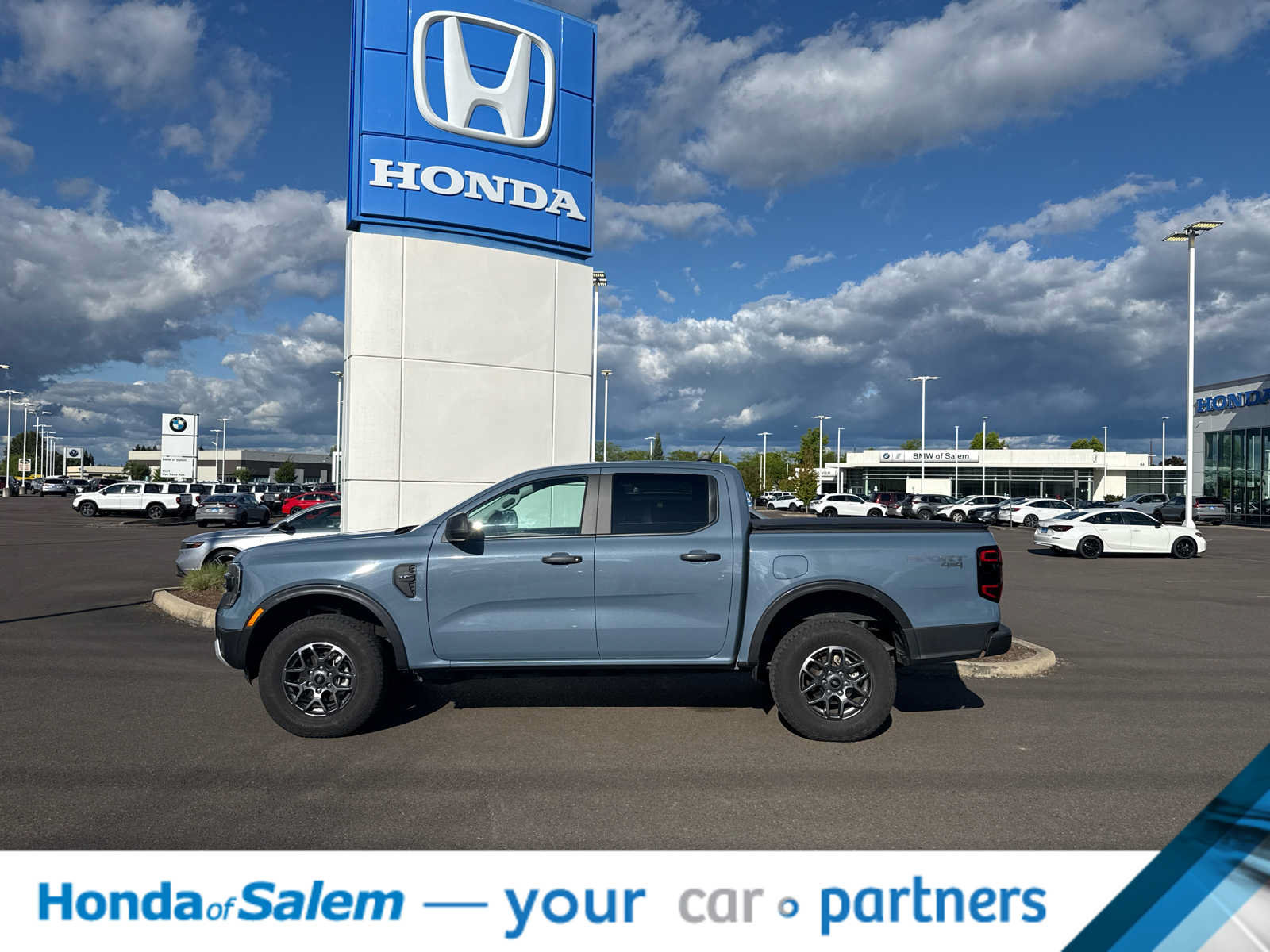 Used 2024 Ford Ranger XLT w/ Trailer Tow Package AWD/4WD image 3