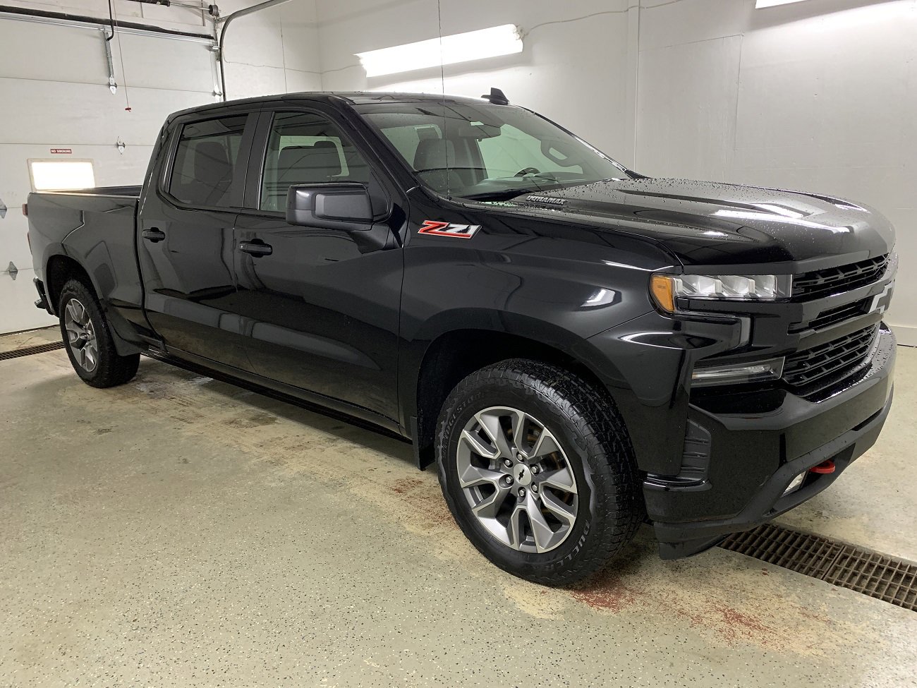 Used 2022 Chevrolet Silverado 1500 RST image 1