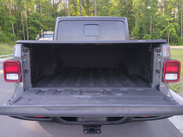 Used 2022 Jeep Gladiator Rubicon w/ Trailer Tow Package AWD/4WD image 23