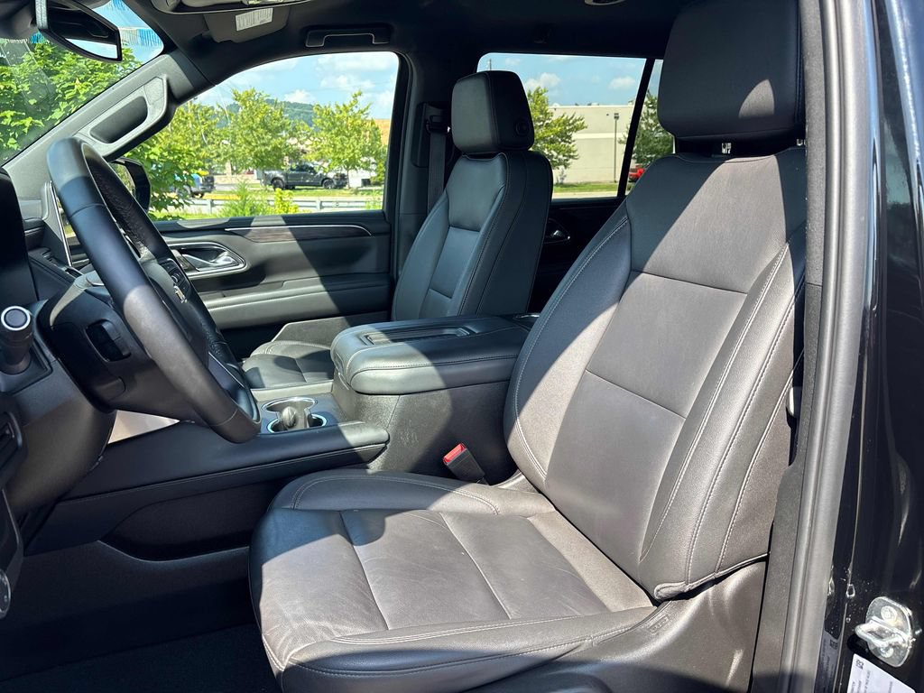 Used 2024 Chevrolet Tahoe LT AWD/4WD image 11
