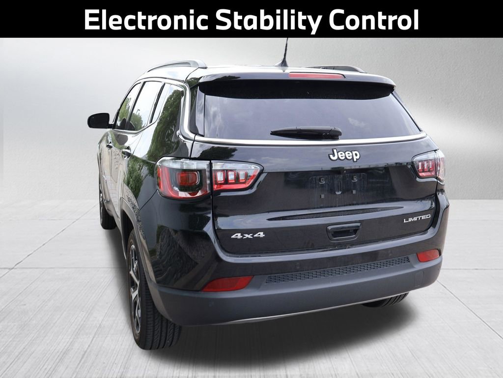 Used 2024 Jeep Compass Limited AWD/4WD image 10