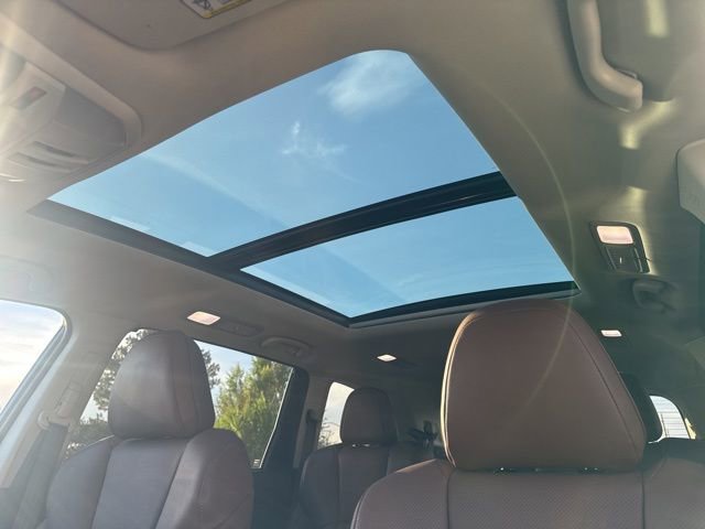 Used 2025 Subaru Ascent Touring w/ Popular Package #1 image 9