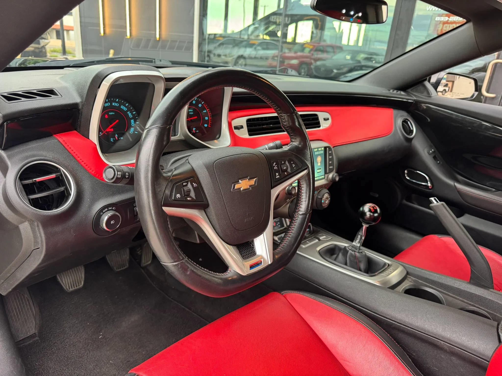 Used 2015 Chevrolet Camaro SS w/ Commemorative Special Edition RWD image 18
