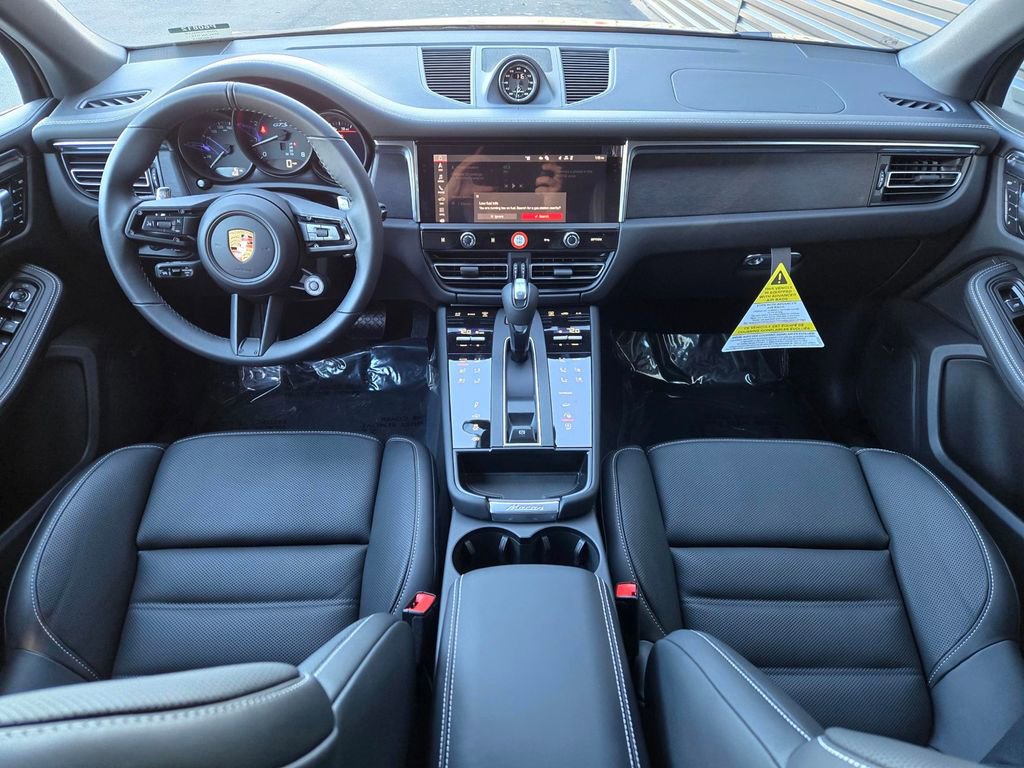 New 2026 Porsche Macan GTS AWD/4WD image 13