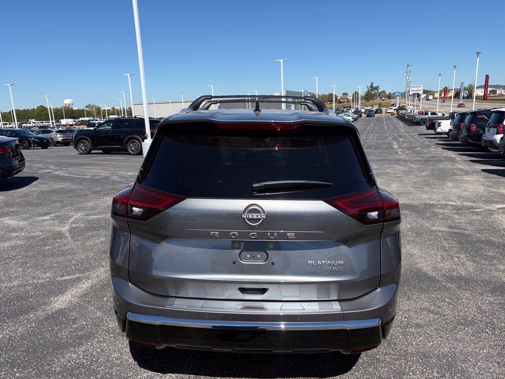 New 2026 Nissan Rogue Platinum AWD/4WD image 3