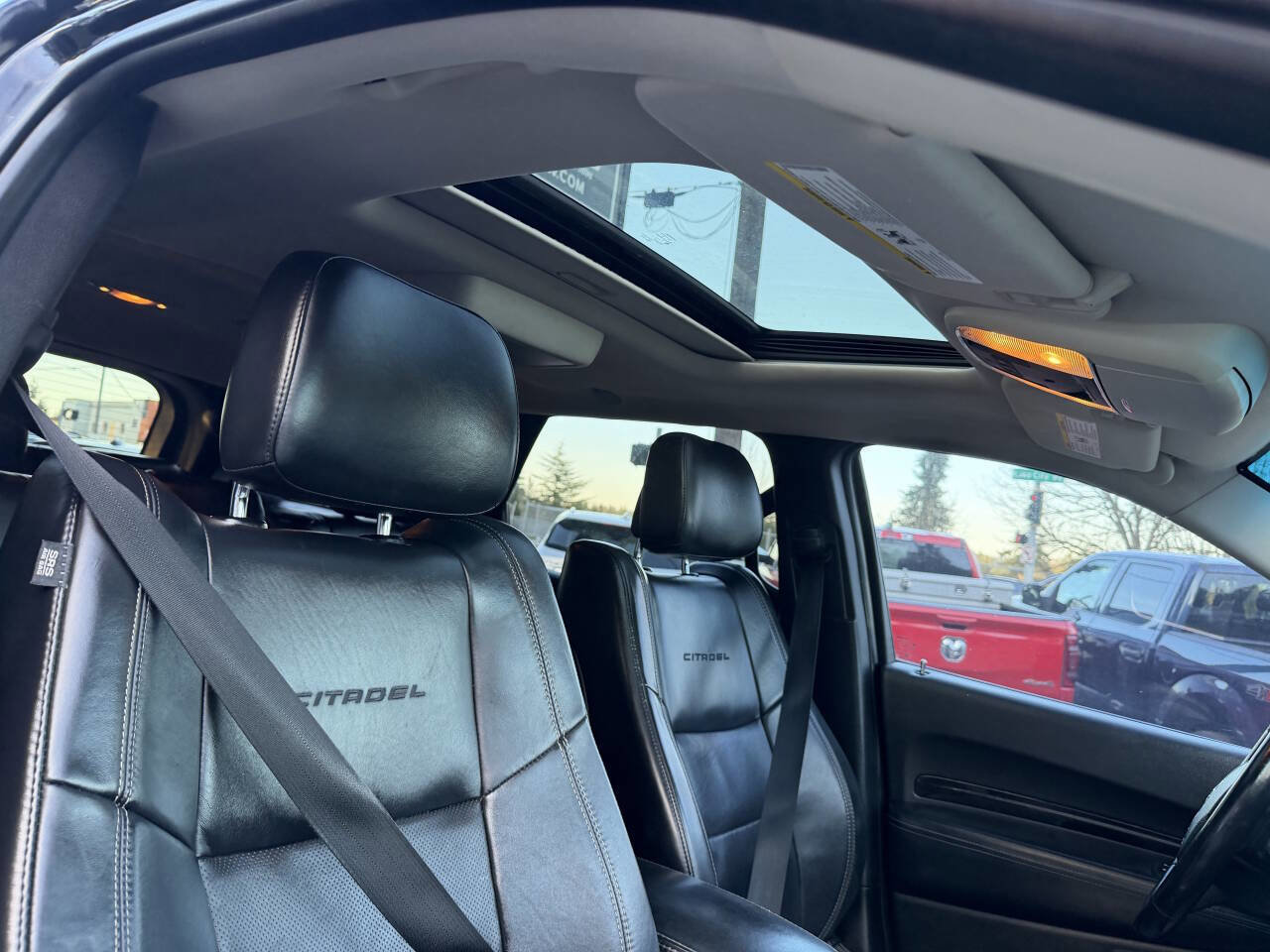 Used 2011 Dodge Durango Citadel image 31