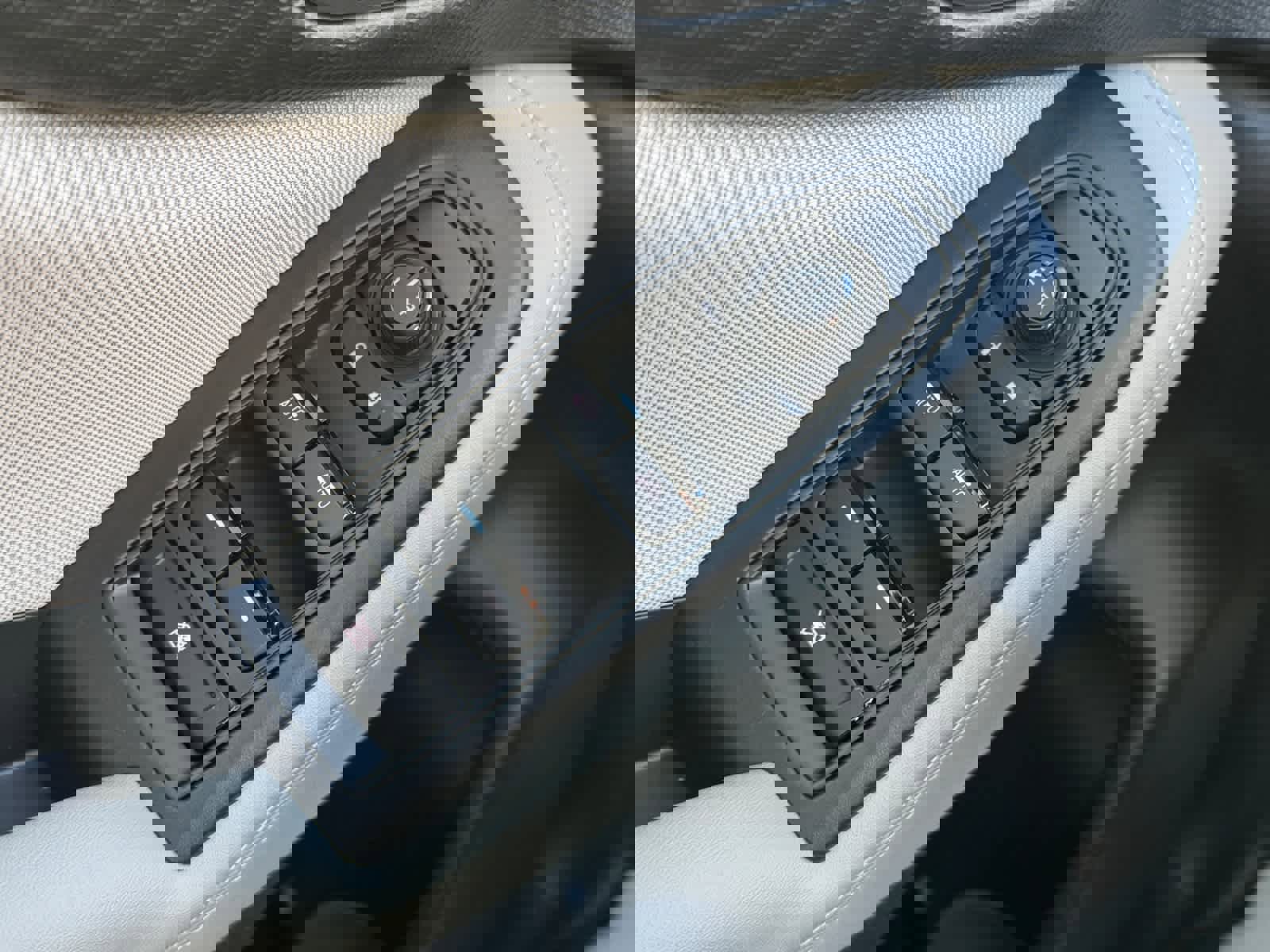 Used 2024 Subaru Forester Premium image 17