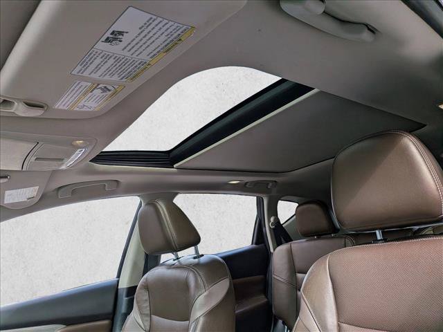 Used 2016 Nissan Murano Platinum w/ Platinum Technology Package FWD image 24