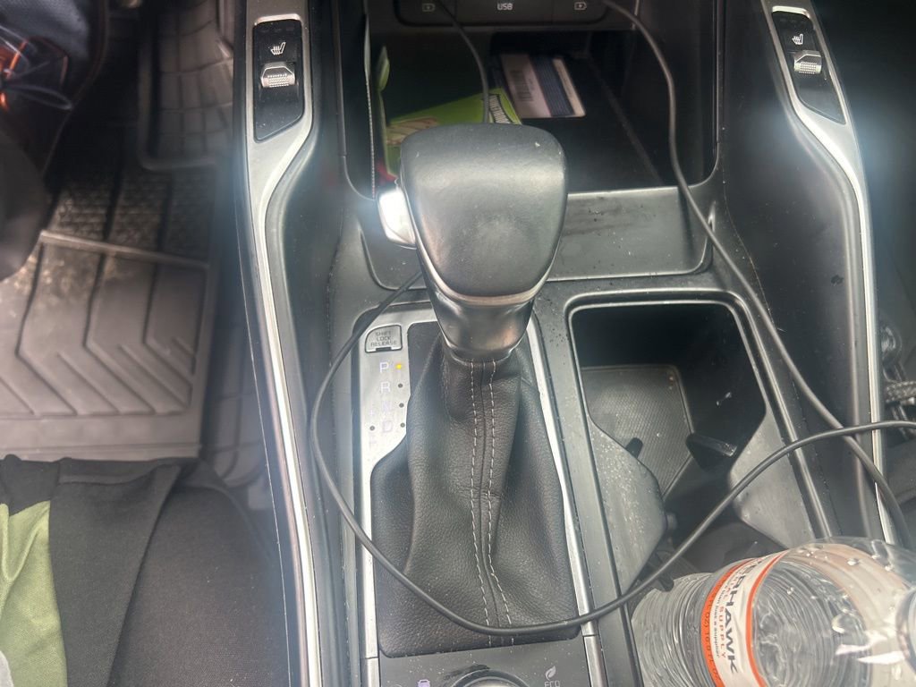 Certified 2022 Kia Sorento S image 12