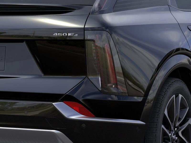 New 2025 Cadillac Optiq Sport 2 image 11