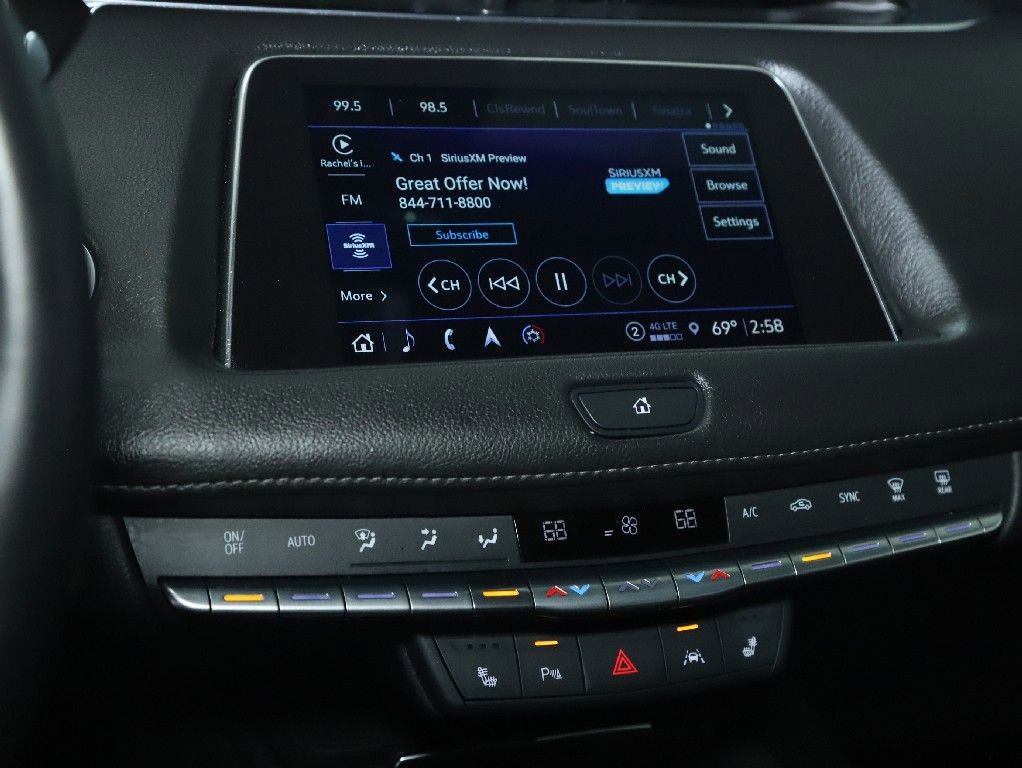 Used 2023 Cadillac XT4 Luxury w/ Cold Weather Package image 26