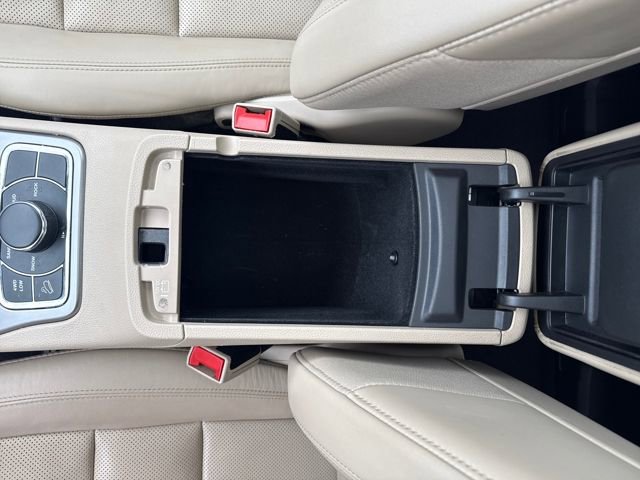 Used 2020 Jeep Grand Cherokee Limited w/ Luxury Group II image 26