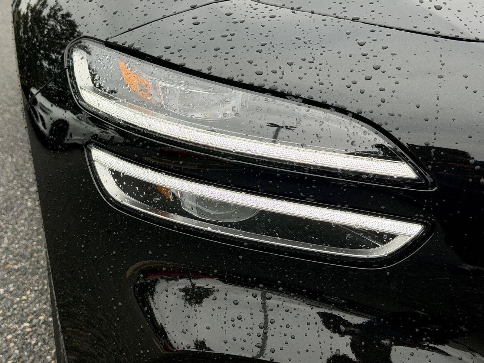 New 2027 Genesis G70 2.5T RWD image 9