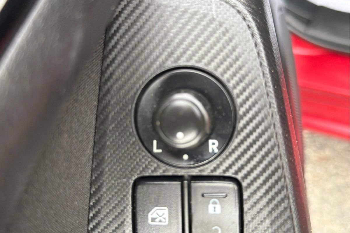 Used 2016 MAZDA MAZDA3 i Sport FWD image 35