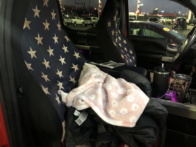 Used 2016 Ford F150 Lariat w/ Equipment Group 502A Luxury image 6