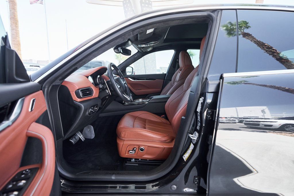 Used 2022 Maserati Levante Modena image 18