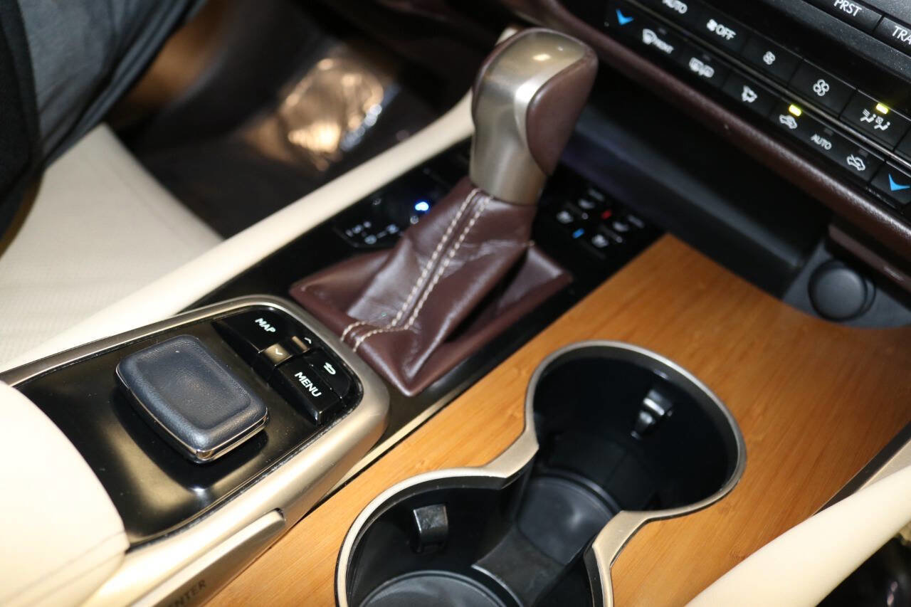 Used 2017 Lexus RX 350 FWD image 49