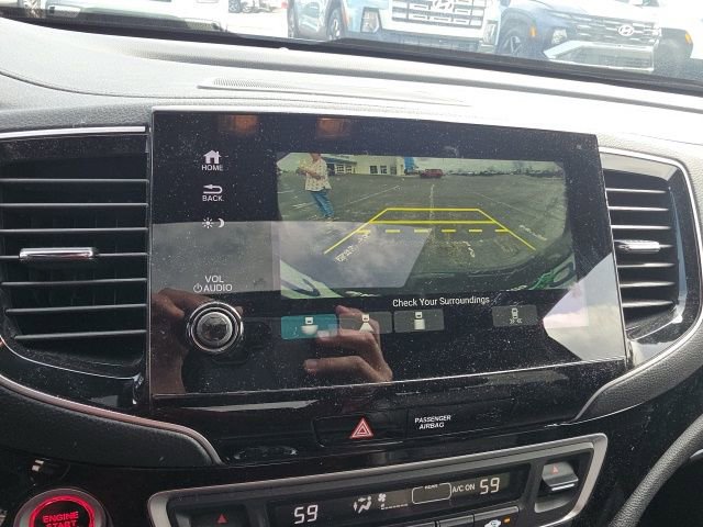 Used 2024 Honda Passport Black Edition image 13