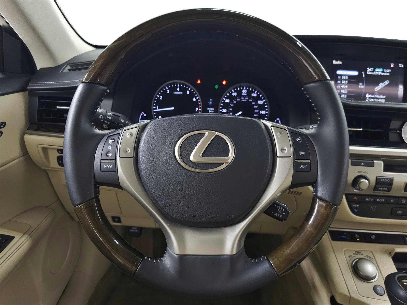 Used 2015 Lexus ES 350 PREMIUM w/ Premium Package image 16