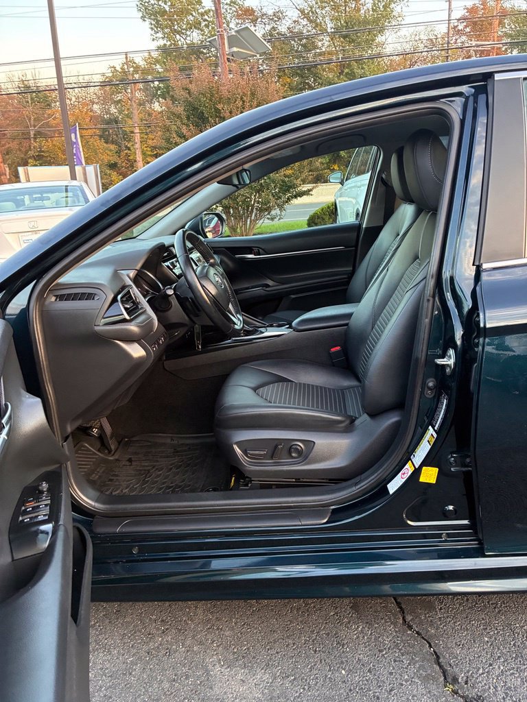 Used 2019 Toyota Camry SE FWD image 26