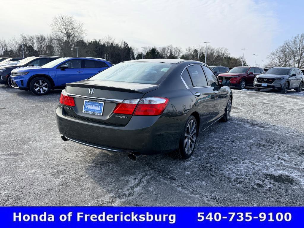 Used 2015 Honda Accord Sport image 6